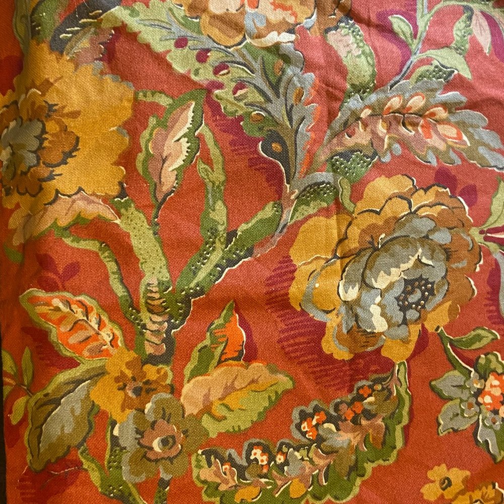 Pottery Barn Vanessa Red Floral Linen Duvet King, 2 Shams, 1 24x24 pillowcase